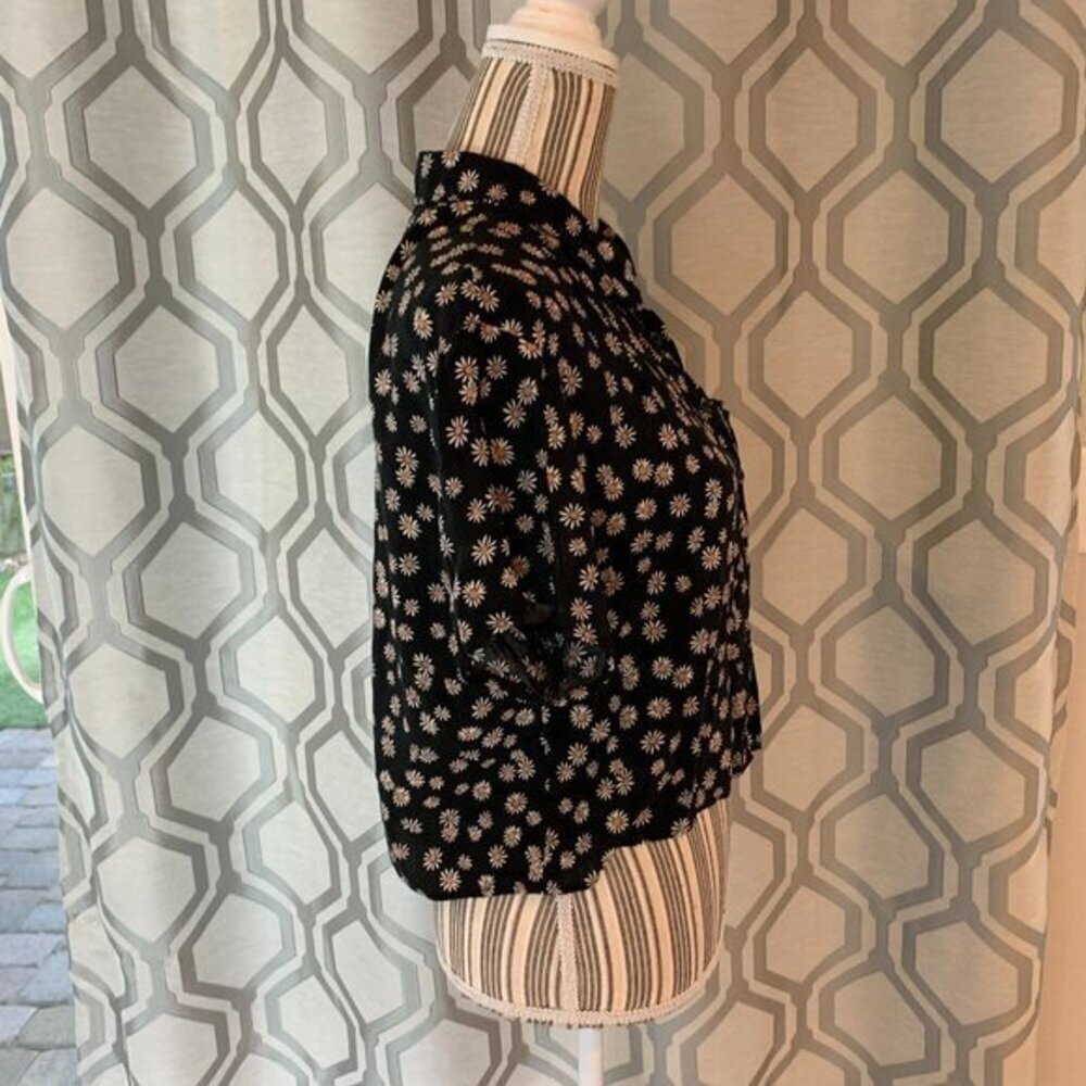 American Eagle Crop Button Down Top - image 5